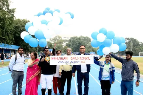 fe0b7a_8e58af9f5cae40b2814008549c7f8812~mv2