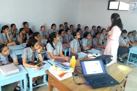 fe0b7a_acc133e5b113480097a0c43a33b94d0f~mv2